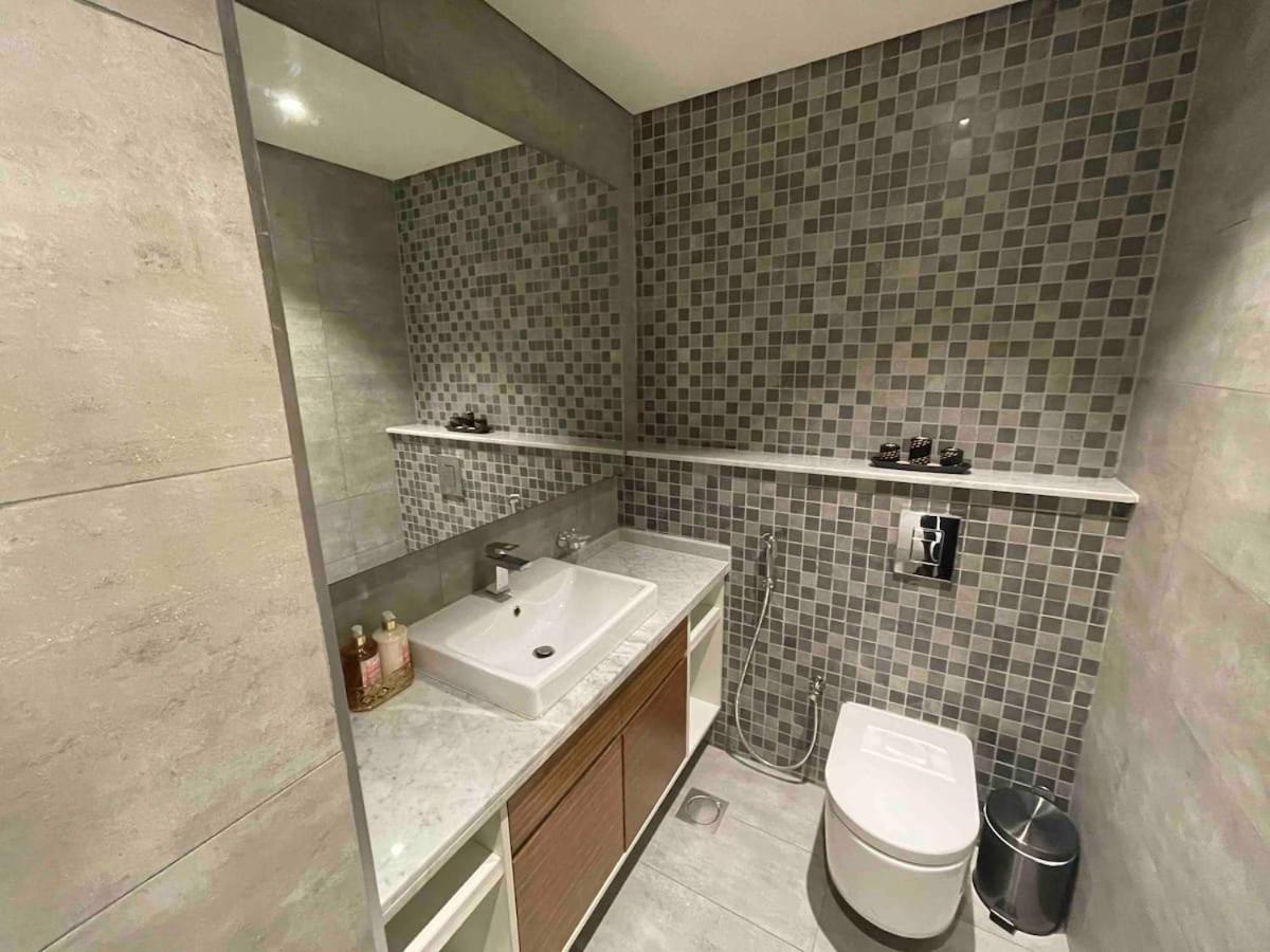 Apartamento Amazing Park View! Jvc /New 1Br Dubái Exterior foto