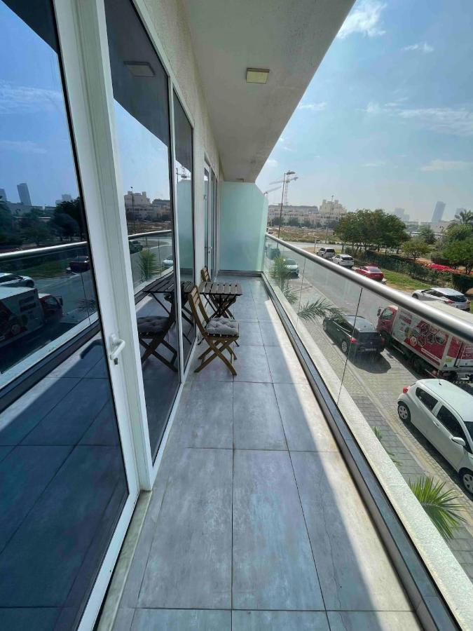 Apartamento Amazing Park View! Jvc /New 1Br Dubái Exterior foto